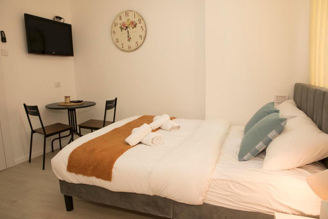 Beautiful Tel-Aviv Port & Beach Dizzengoff Apartments - Host By Bookiz Kültér fotó