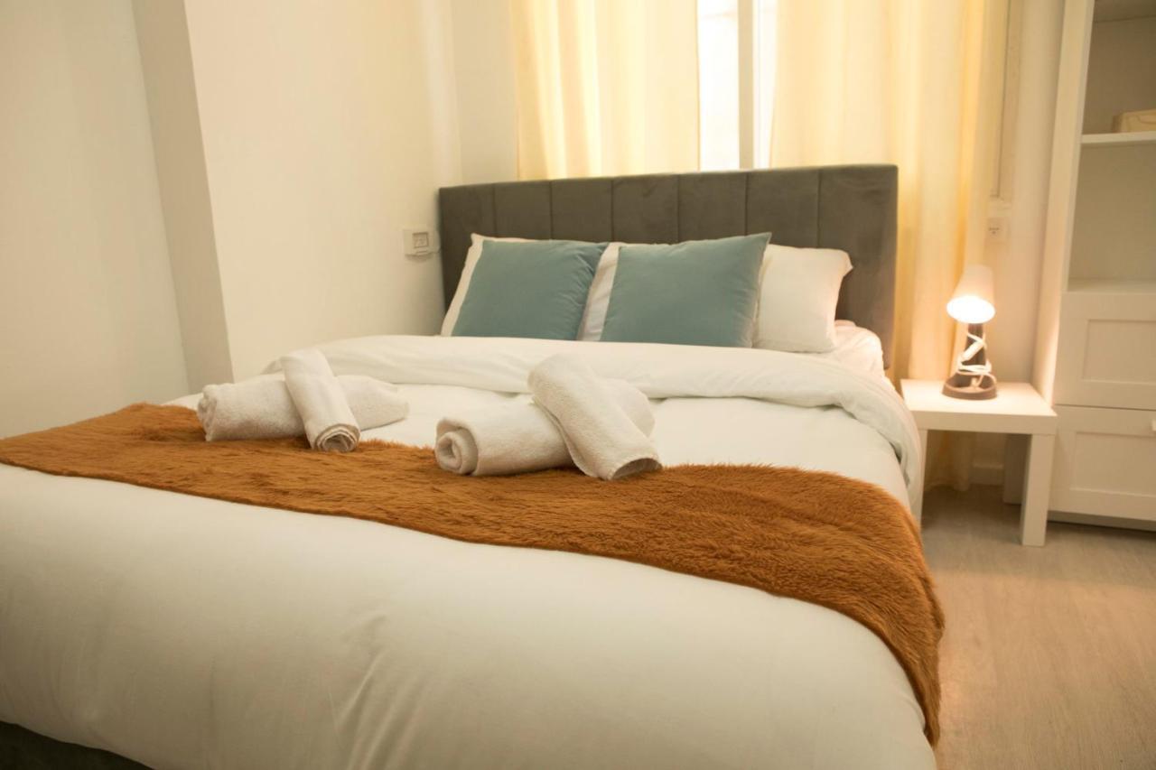 Beautiful Tel-Aviv Port & Beach Dizzengoff Apartments - Host By Bookiz Kültér fotó